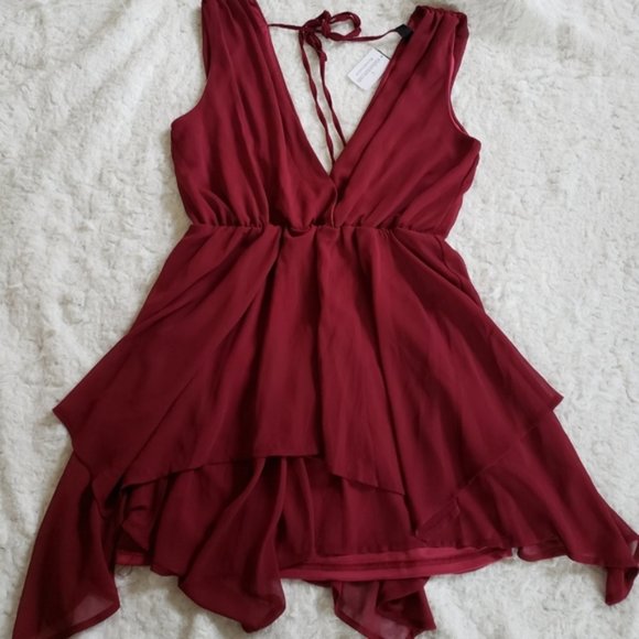 Windsor red deep v red flowy dress - Picture 1 of 4